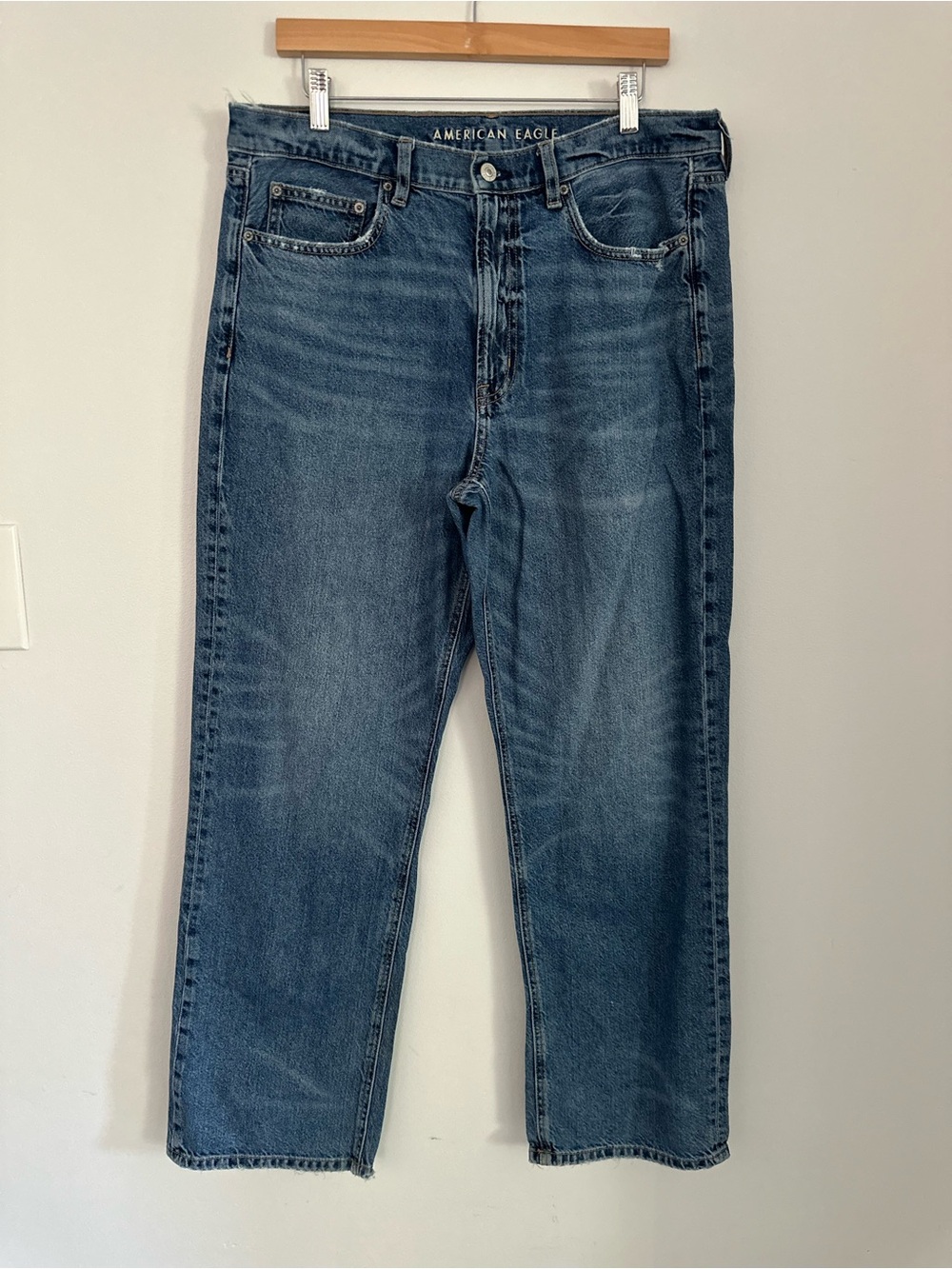 American Eagle Low Rise Baggy Straight Jeans Size 12